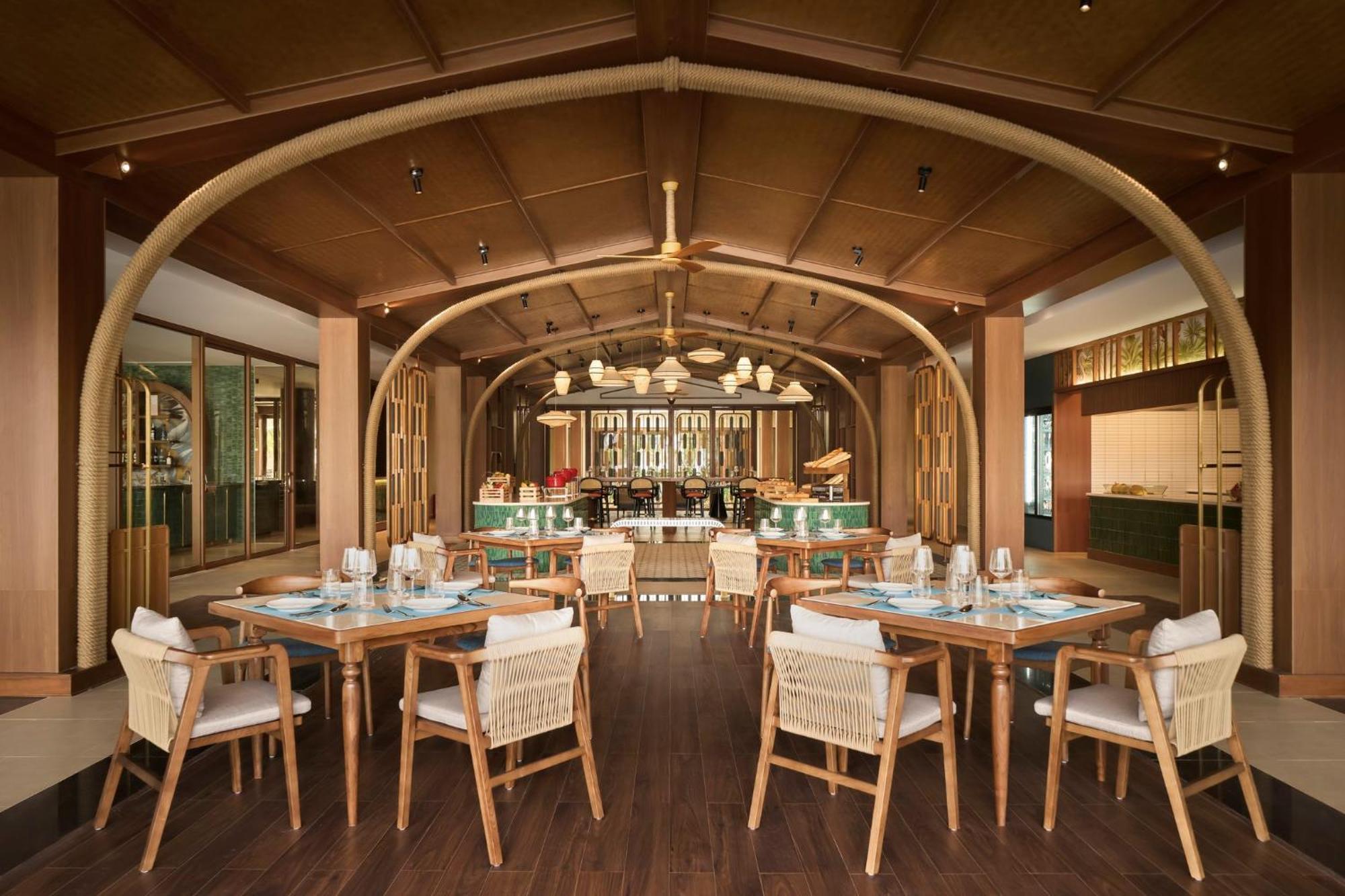 Voco Quang Binh Resort By Ihg Dong Hoi Exterior photo